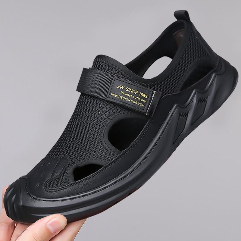 Men’s Non-Slip Outdoor Sandals 👟✨